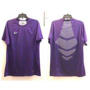 NWOT🎉 Nike Men’s Pro Hypercool S/S Training Top
